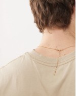molten bar pendant necklace in gold