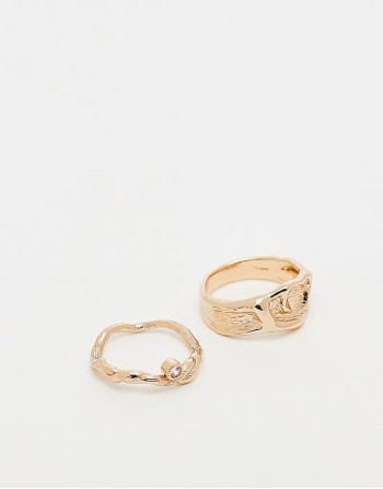 2 pack molten rings in gold tone