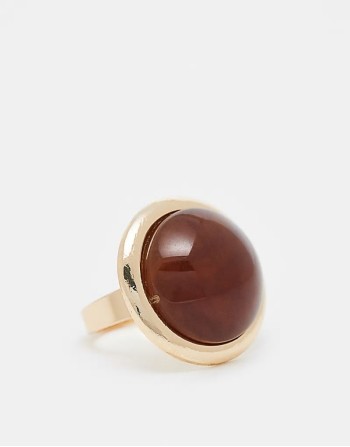 unisex circle ring with stone in red