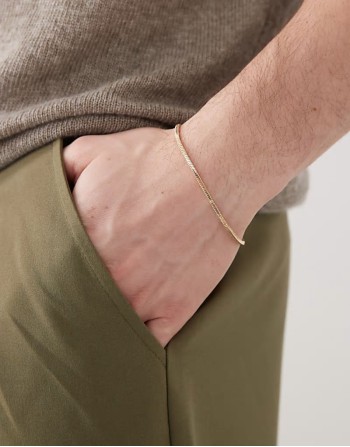 classic thin chain bracelet in gold